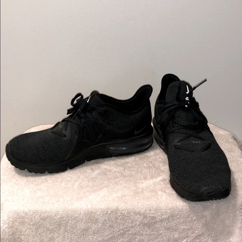 Women’s Nike Air Maxes